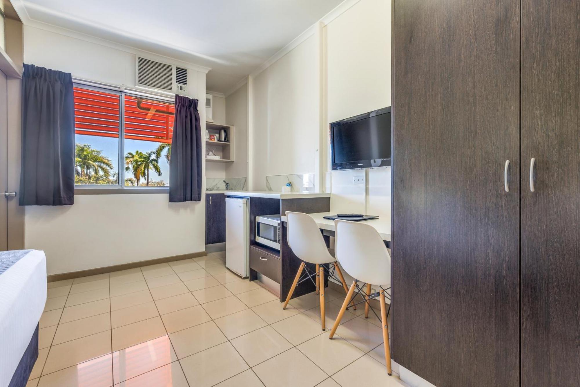 Vitina Studio Motel Darwin Bagian luar foto