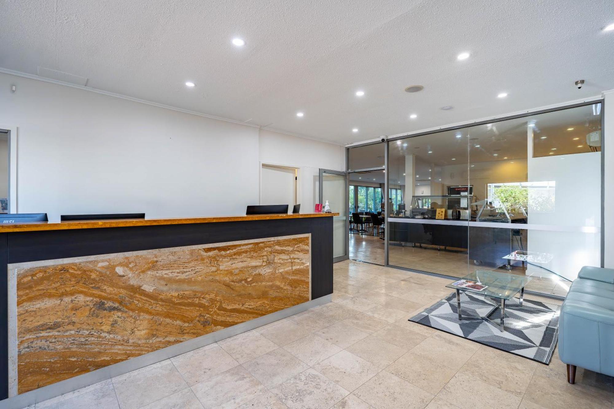 Vitina Studio Motel Darwin Bagian luar foto